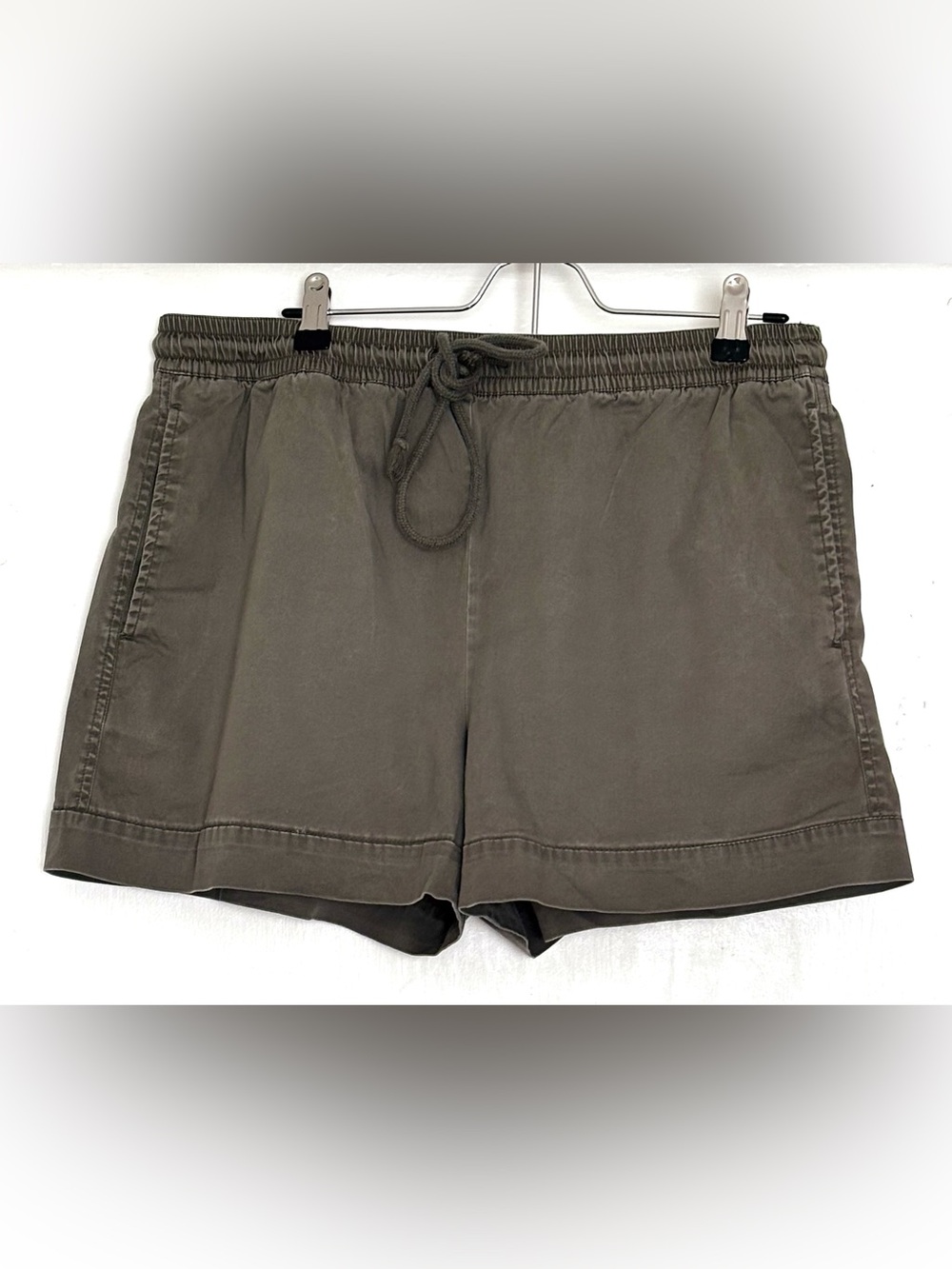 Lou & Grey Pull-On Drawstring Chino Shorts Green Size Large